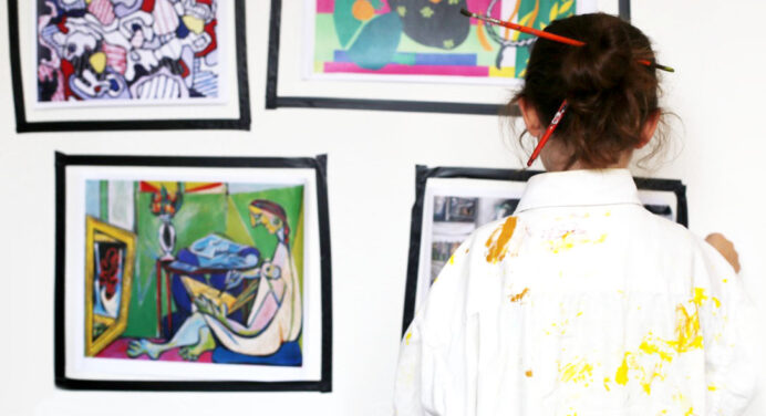Viens jouer avec nous à la petite galerie d’art !
