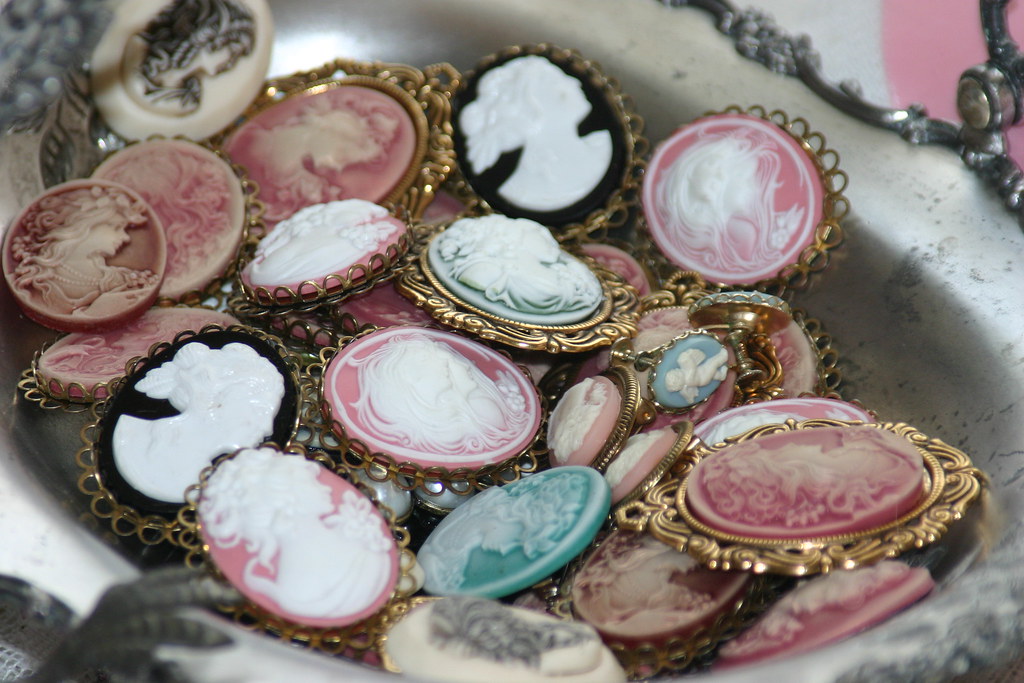 duo collier et bracelet en perles roses cov Envie de changement : 11 techniques en perles Miyuki que jai envie dessayer