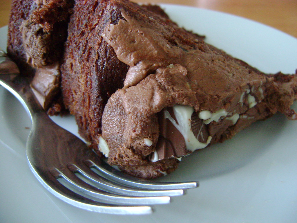 gateau chocolat halloween cov Ma sélection du moment : 10 idées gourmandes pour un Halloween fait maison