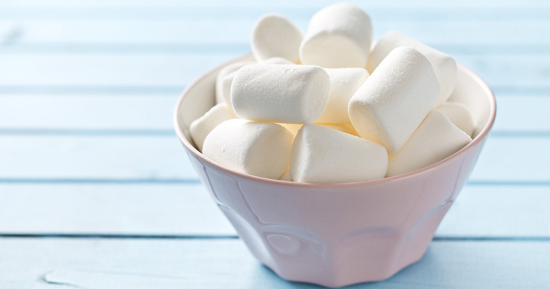 guimauves a la vanille faites maison src Ma bonbonnière maison : 10 friandises sucrées que jai hâte de tester