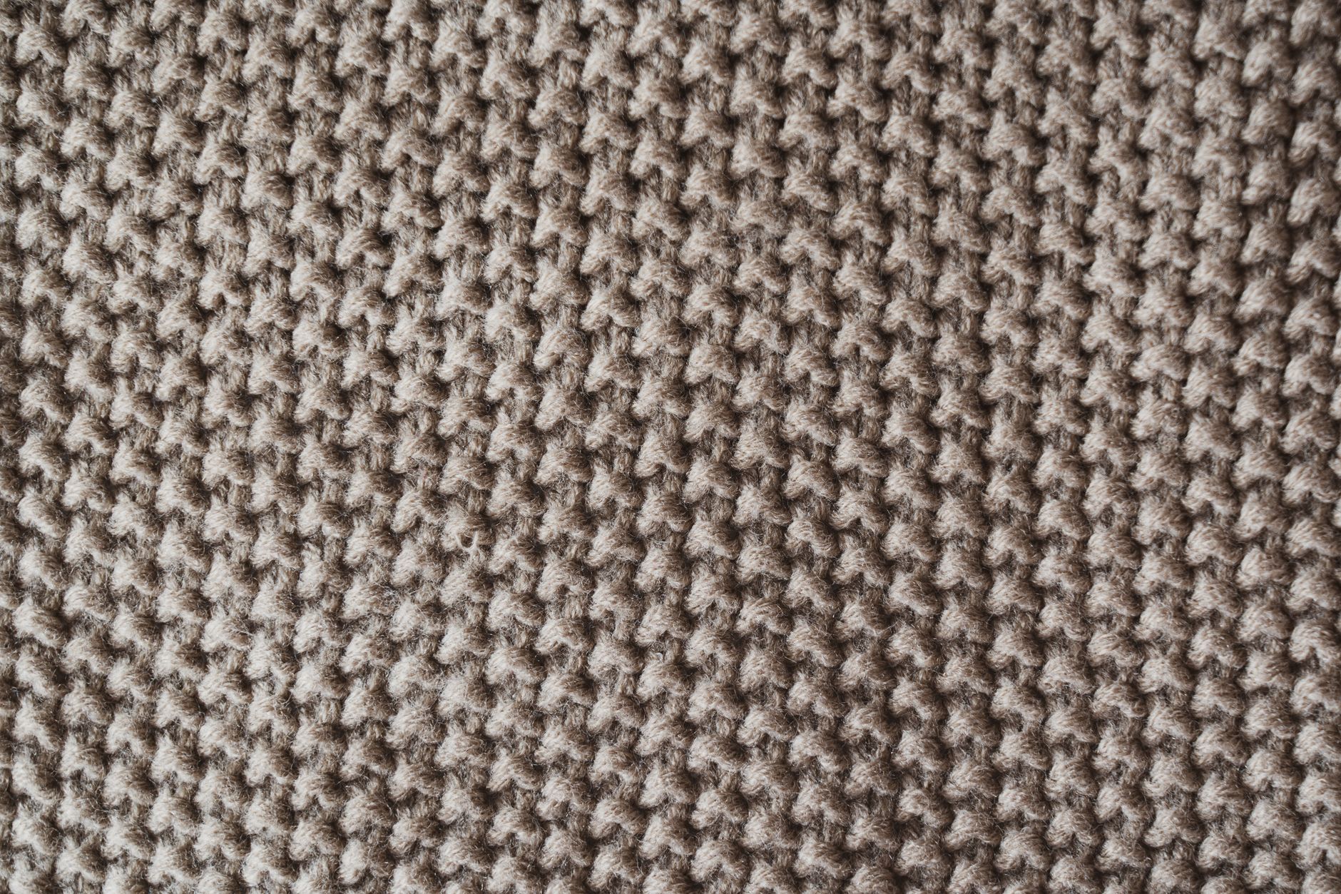 point mousse tricot gros plan texture Se mettre au tricot : mes 11 pistes pour ne pas se décourager