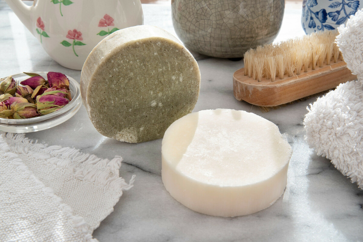 savon rond fait maison saponification a froid pour peaux sensibles src Le savon maison, ma nouvelle lubie : 12 pistes pour vous lancer