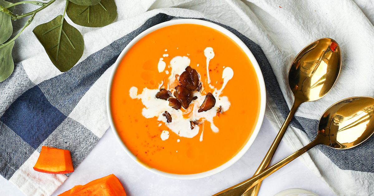 veloute de potimarron et chataignes caramelisees src Dans ma cuisine ce mois ci : 10 veloutés et soupes qui réchauffent (vraiment) lautomne