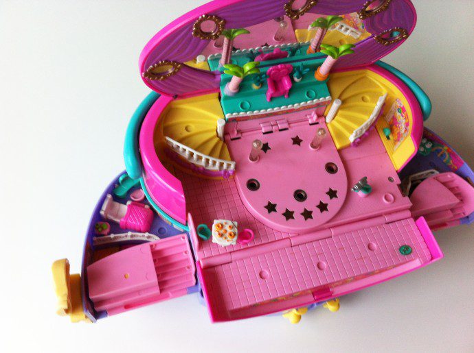 141108 boite bijou polly pocket 690x515 Le vide grenier Porte bonheur