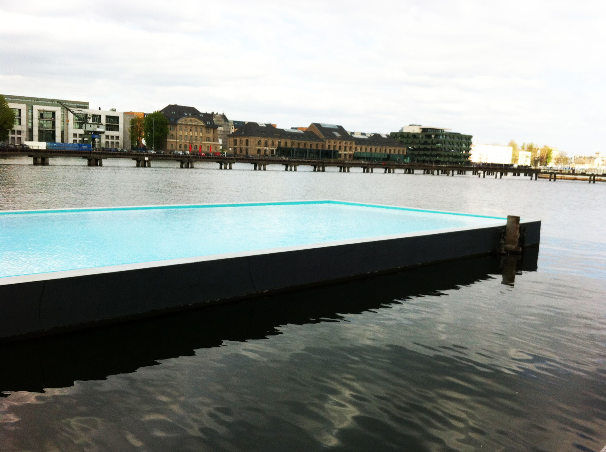 150508 piscine A nous deux Berlin #version arty