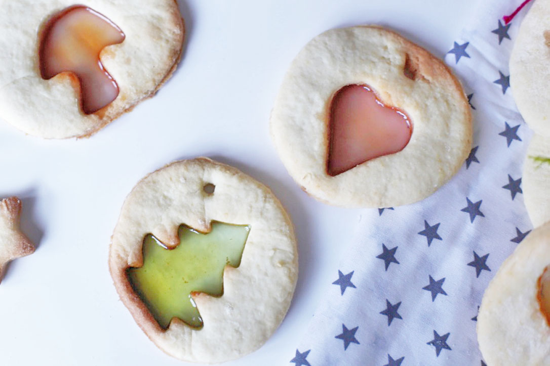 151130 biscuits vitraux3 Les biscuits vitraux : la pâtisserie magique et décorative de Noël