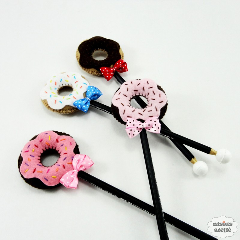 160821 pencil topper donuts rentree scolaire Des crayons bien chapeautés pour la rentrée